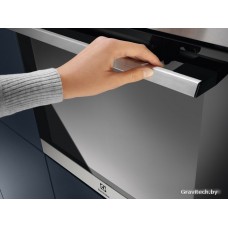 Электрический духовой шкаф Electrolux OEM3H40TX